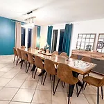 Feriehus -piscine & -14 Pers