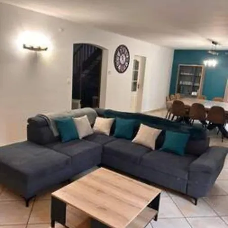 14 Personnes Piscine&spa Casa vacanze *