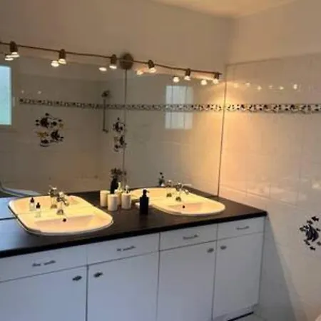 -piscine & -14 Pers *