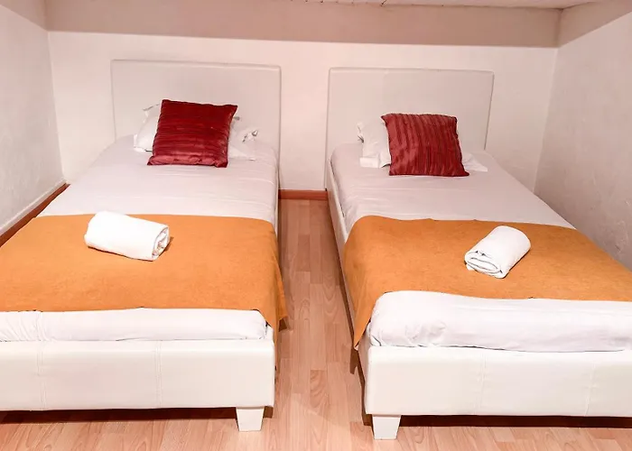 Prázdninový dům -piscine & -14 Pers Jard-sur-Mer