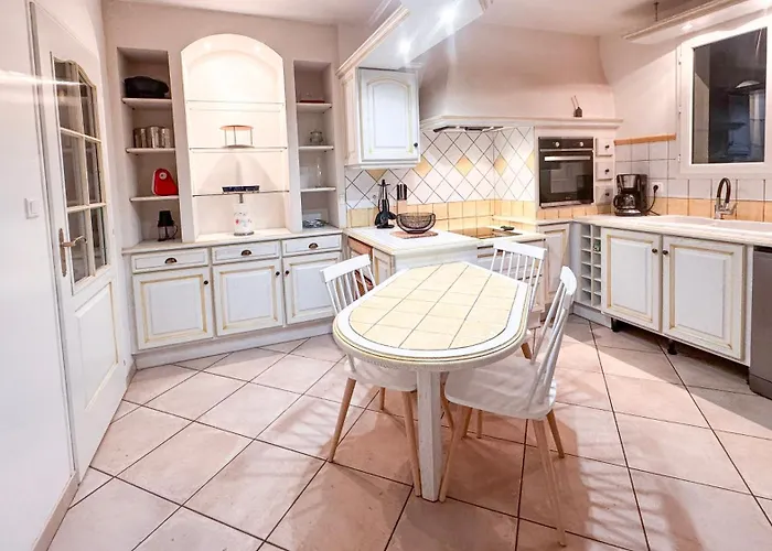 -piscine & -14 Pers * Jard-sur-Mer